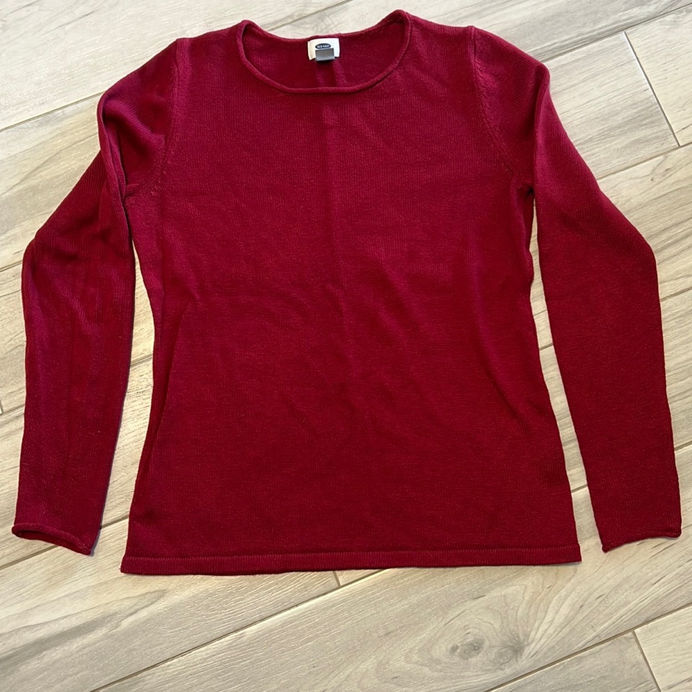 3 for $10 Old Navy red sweater Size M